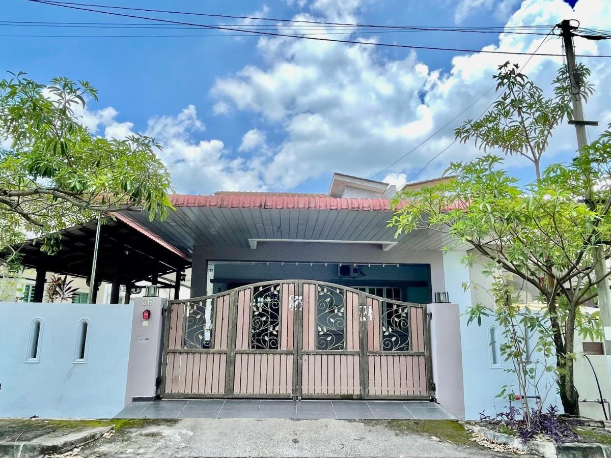 Comfort 36 Entire House At Alma Bukit Mertajam Extérieur photo